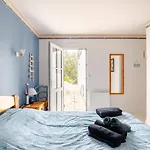 Сasa de vacaciones La White House, 8 personnes/8 vélos + free Parking *