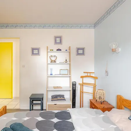 La White House, 8 Personnes/8 Velos + Free Parking