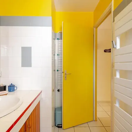 بيت للعطل La White House, 8 Personnes/8 Velos + Free Parking *