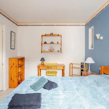 La White House, 8 Personnes/8 Velos + Free Parking بيت للعطل