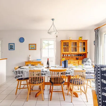 La White House Pour 8 Personnes Avec 11 Velos Et La Foret A 100m Ferienhaus