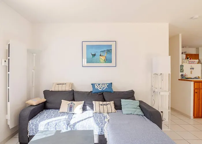 La White House, 8 Personnes/8 Velos + Free Parking