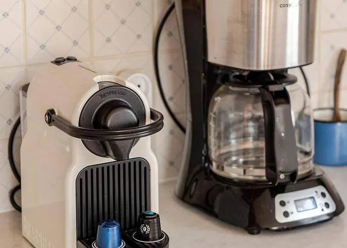 La White House, 8 Personnes/8 Velos + Free Parking Holiday home *