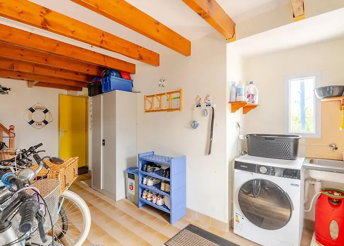 La White House, 8 Personnes/8 Velos + Free Parking